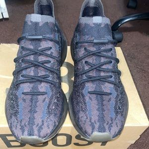 Yeezys onyx orginals